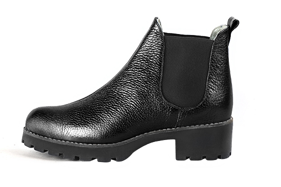 Satin black women's ankle boots, with elastics. Round toe. Low rubber soles. Profile view - Florence KOOIJMAN